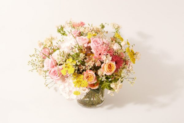 Bouquet de fleurs et végétaux de saison
