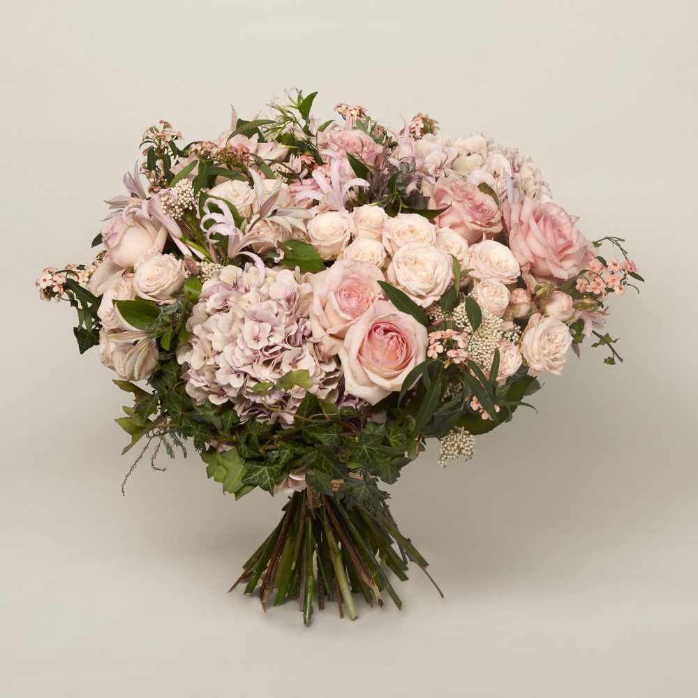 Bouquet of pastel flowers - Le Rêveur
